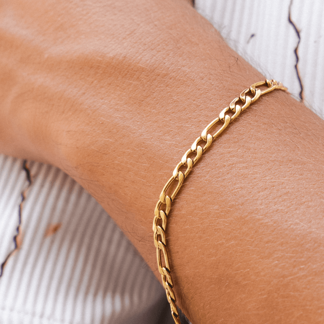 Figaro Bracelet - Gold