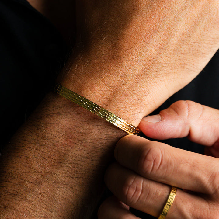 Textured Adjustable Cuff Bangle - Gold